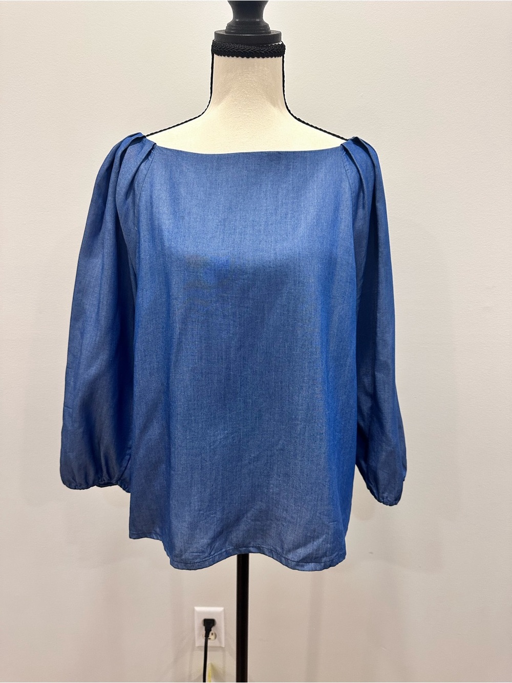 Massimo Dutti Women's Blue Lyocell Denim Boatneck Long-Sleeve Top Blouse Size 8